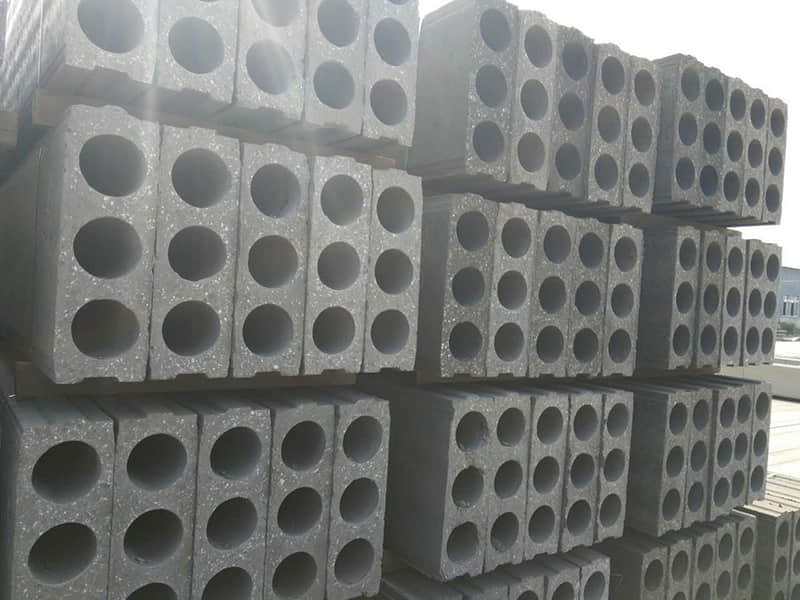200mm3孔墙板.jpg